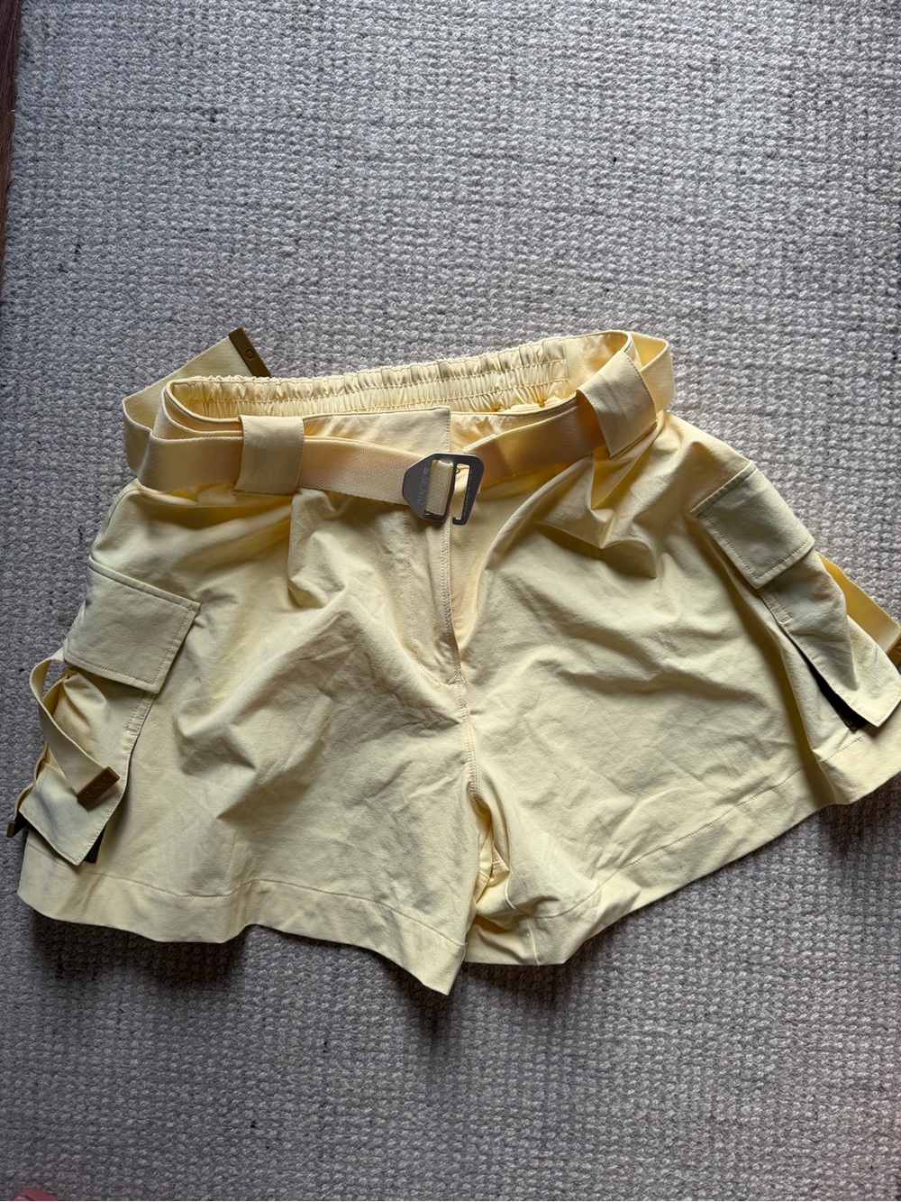 Seniq butter yellow hiking shorts